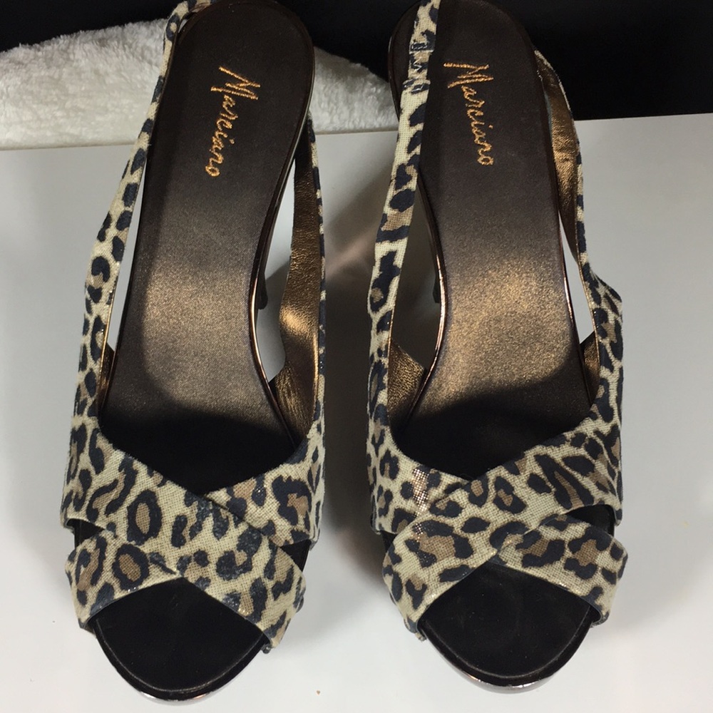 MARCIANO , Size 8 M , 9  , Leopard Color, Sandal . - Picture 5 of 8